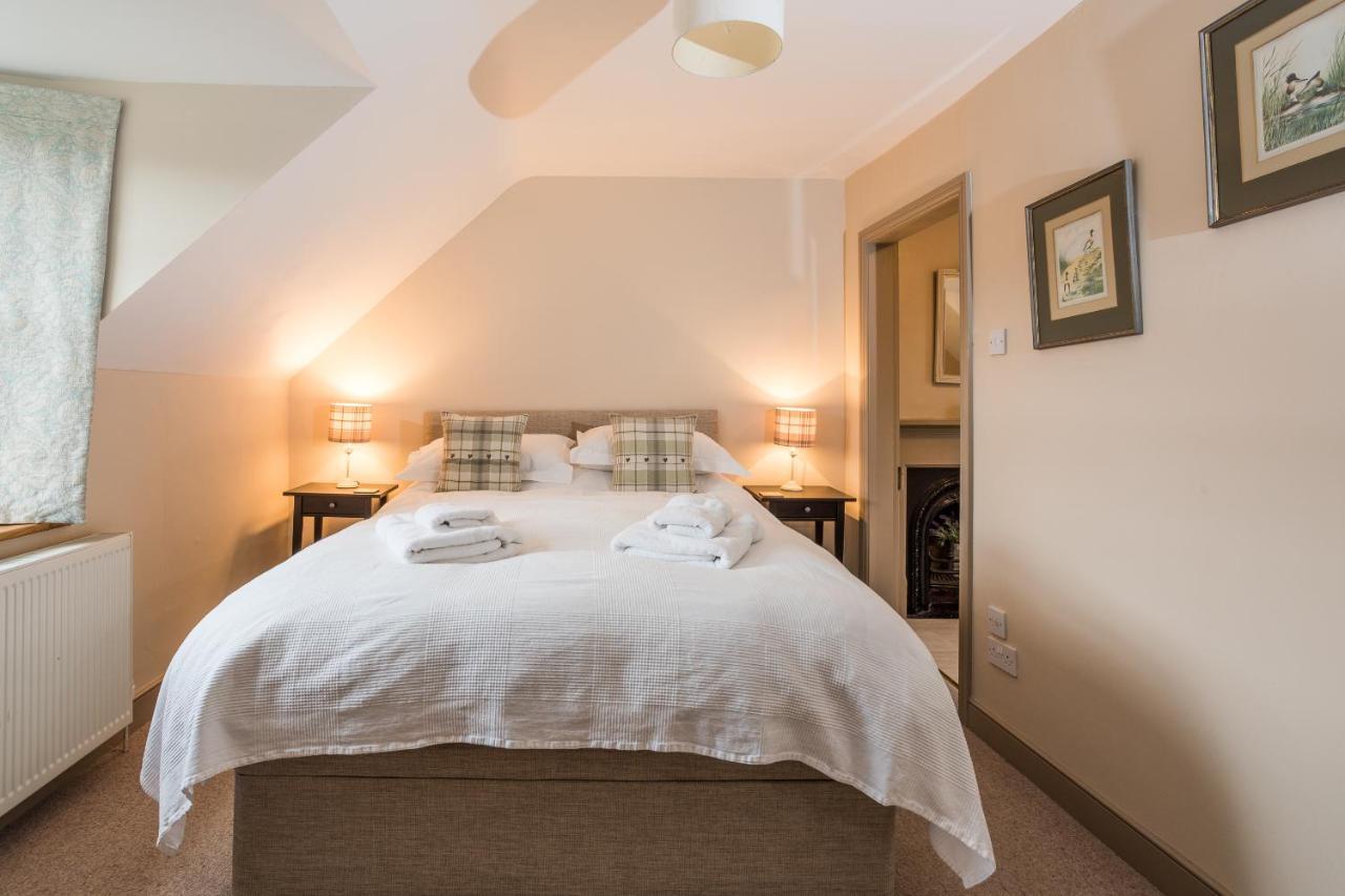 Crookhouse Bowmont * Westnewton